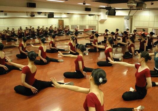 成都有哪些幼師學校,成都幼師學校