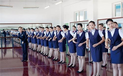 航空乘務專業(yè)禮儀訓練