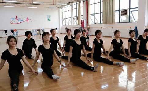 幼師面試的注意事項(xiàng)有哪些.jpg 幼師面試的注意事項(xiàng)有哪些.jpg